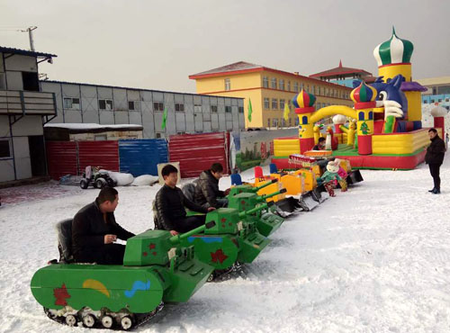 雪地坦克車(chē) class=